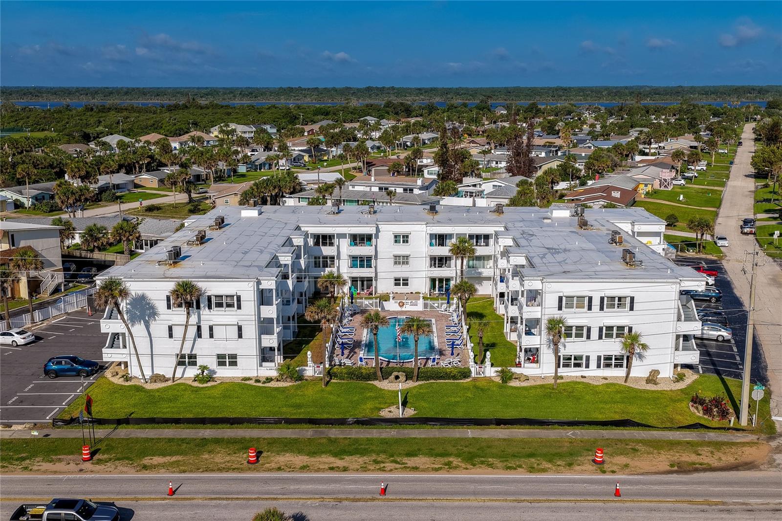 CORINTHIAN VILLAS - Residential