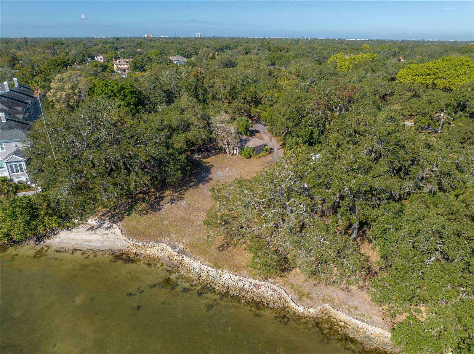 SHELL POINT - Residential