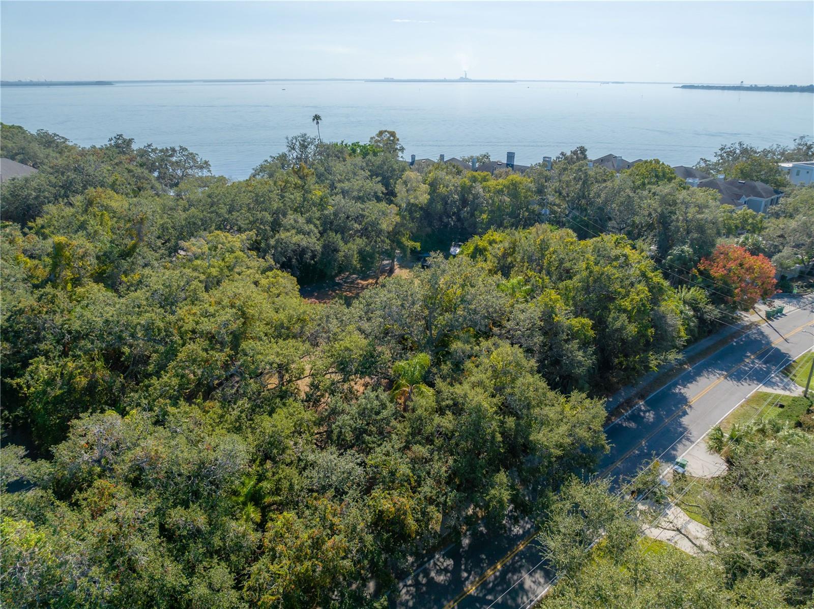 SHELL POINT - Residential