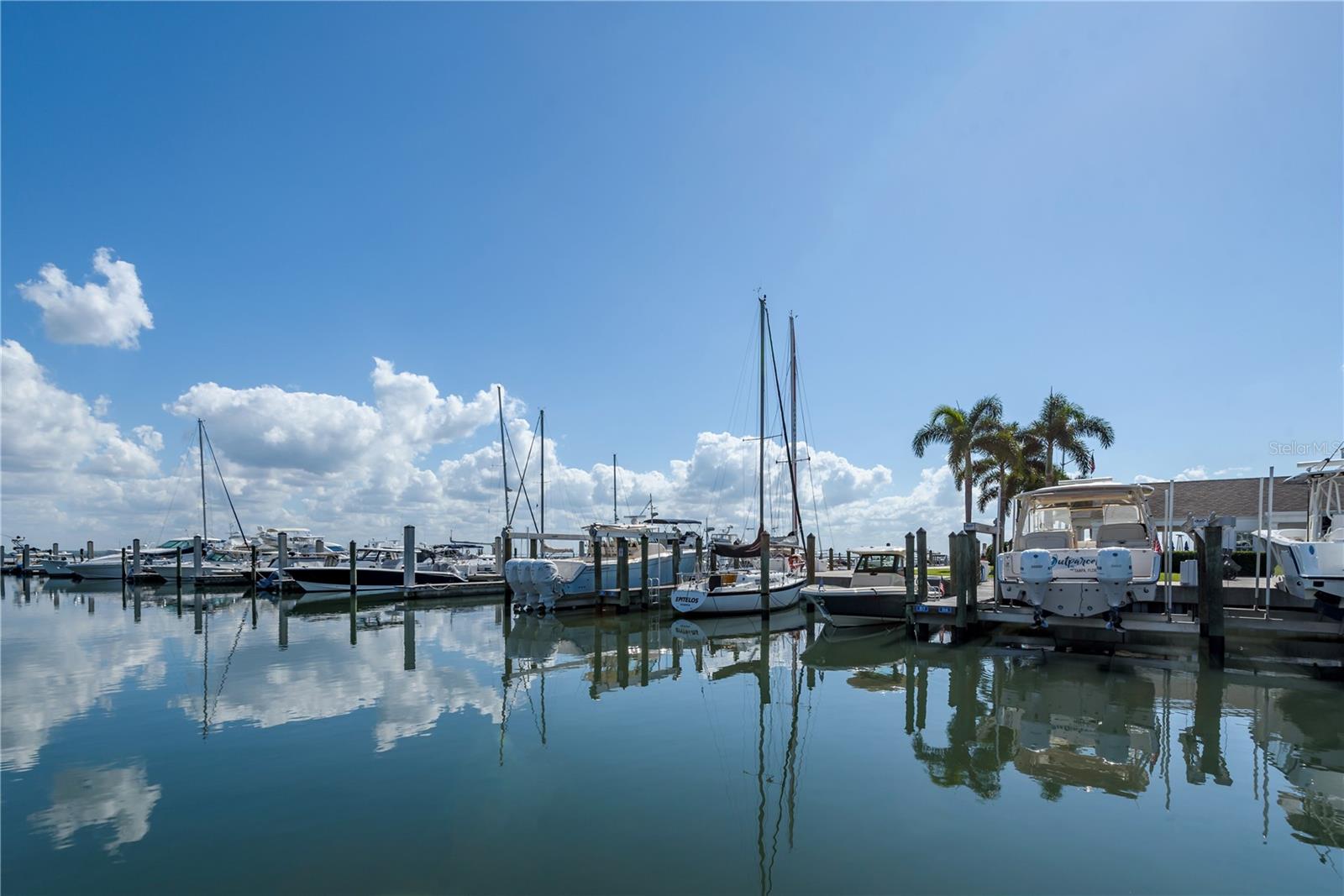SHELL POINT - Residential