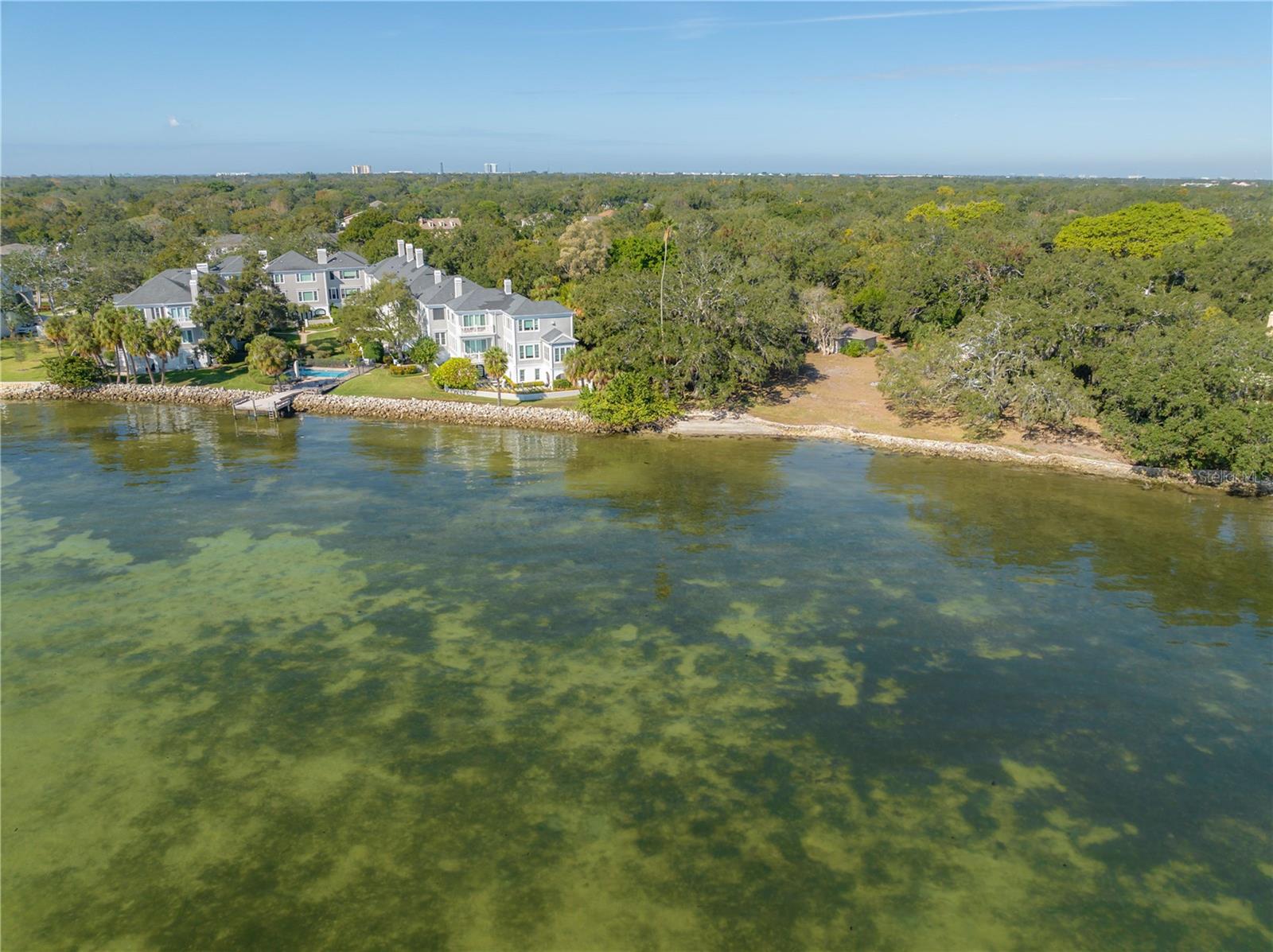SHELL POINT - Residential