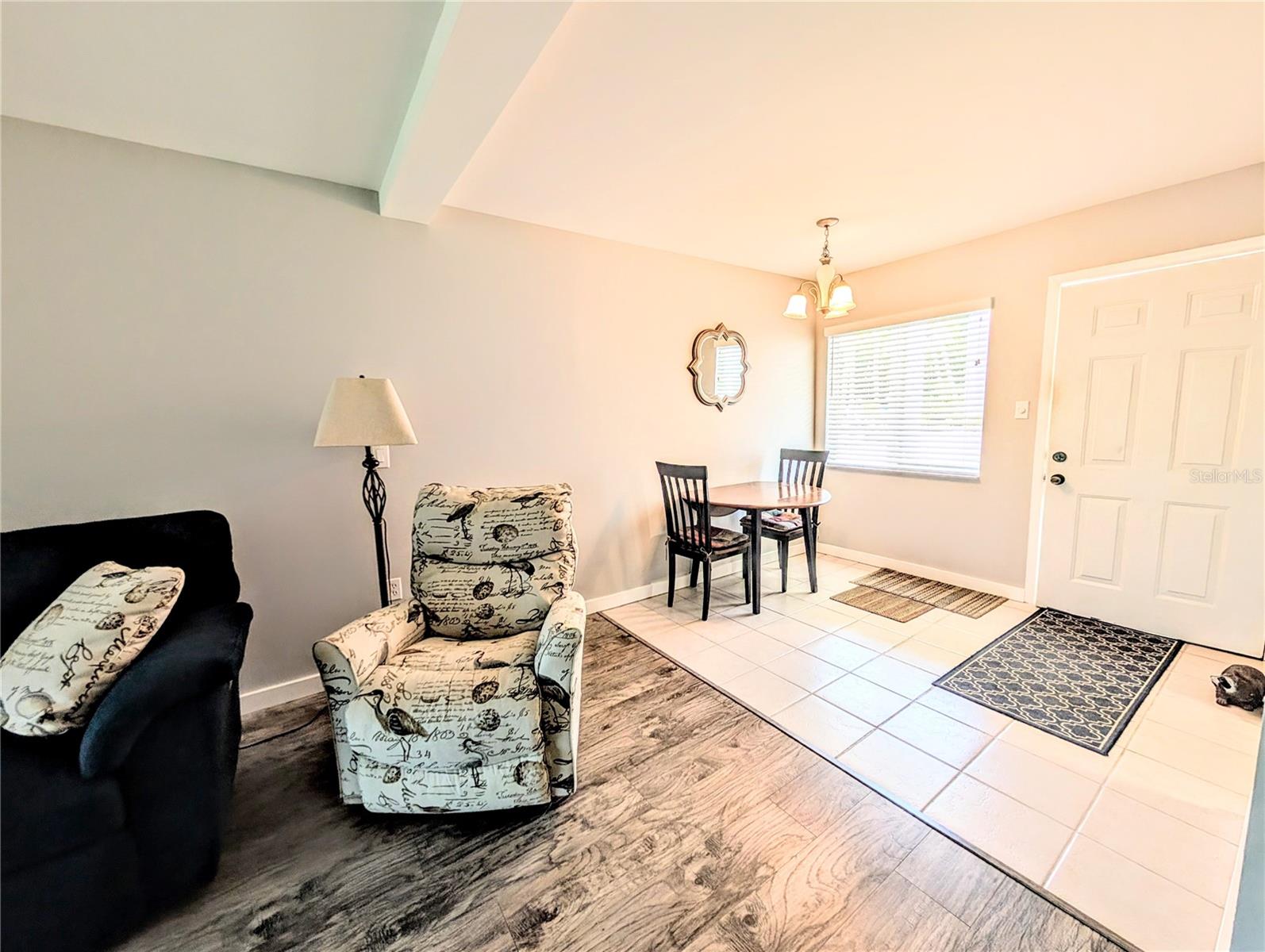 THE THIRD BAYSHORE - Residential