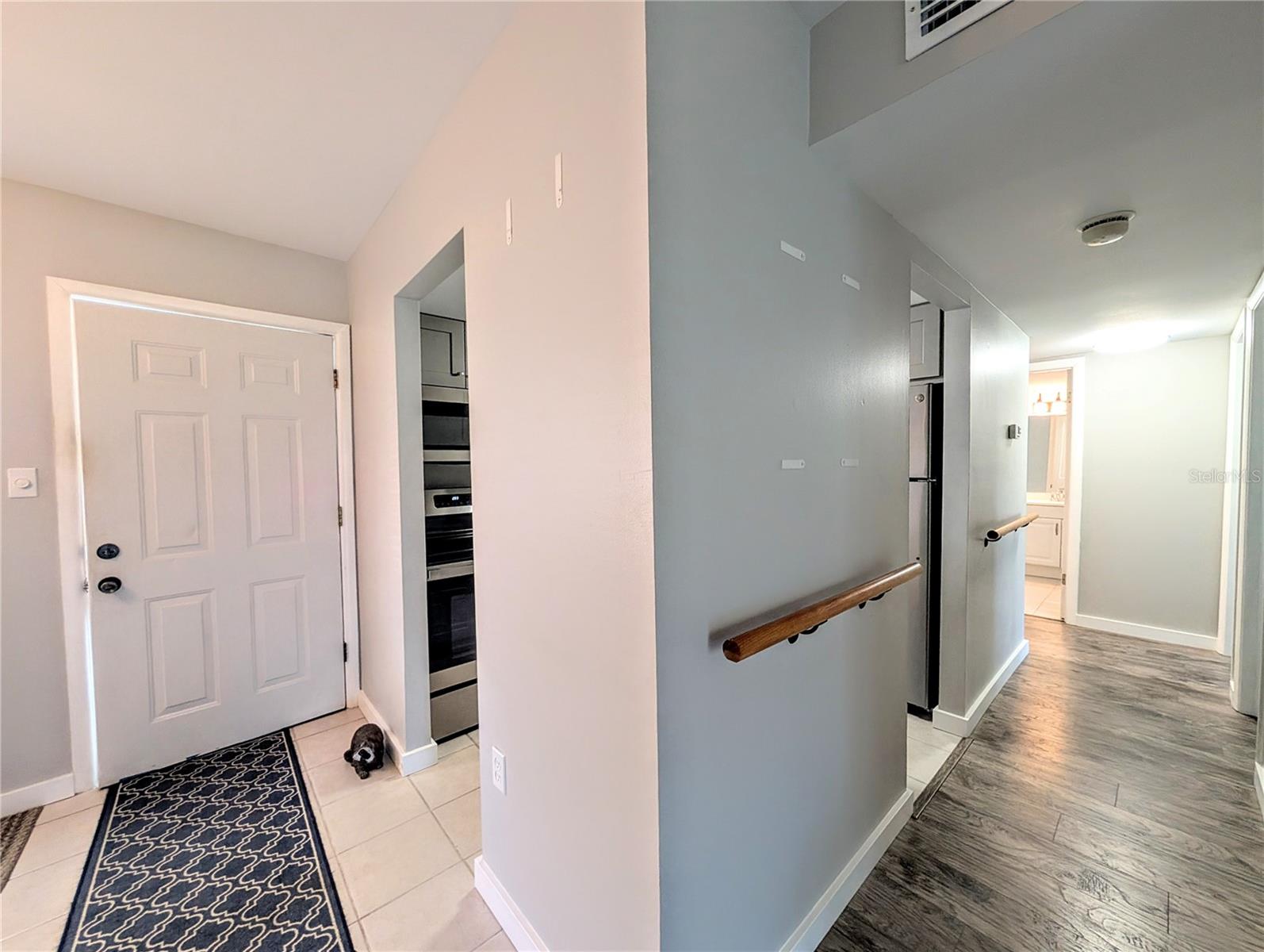 THE THIRD BAYSHORE - Residential