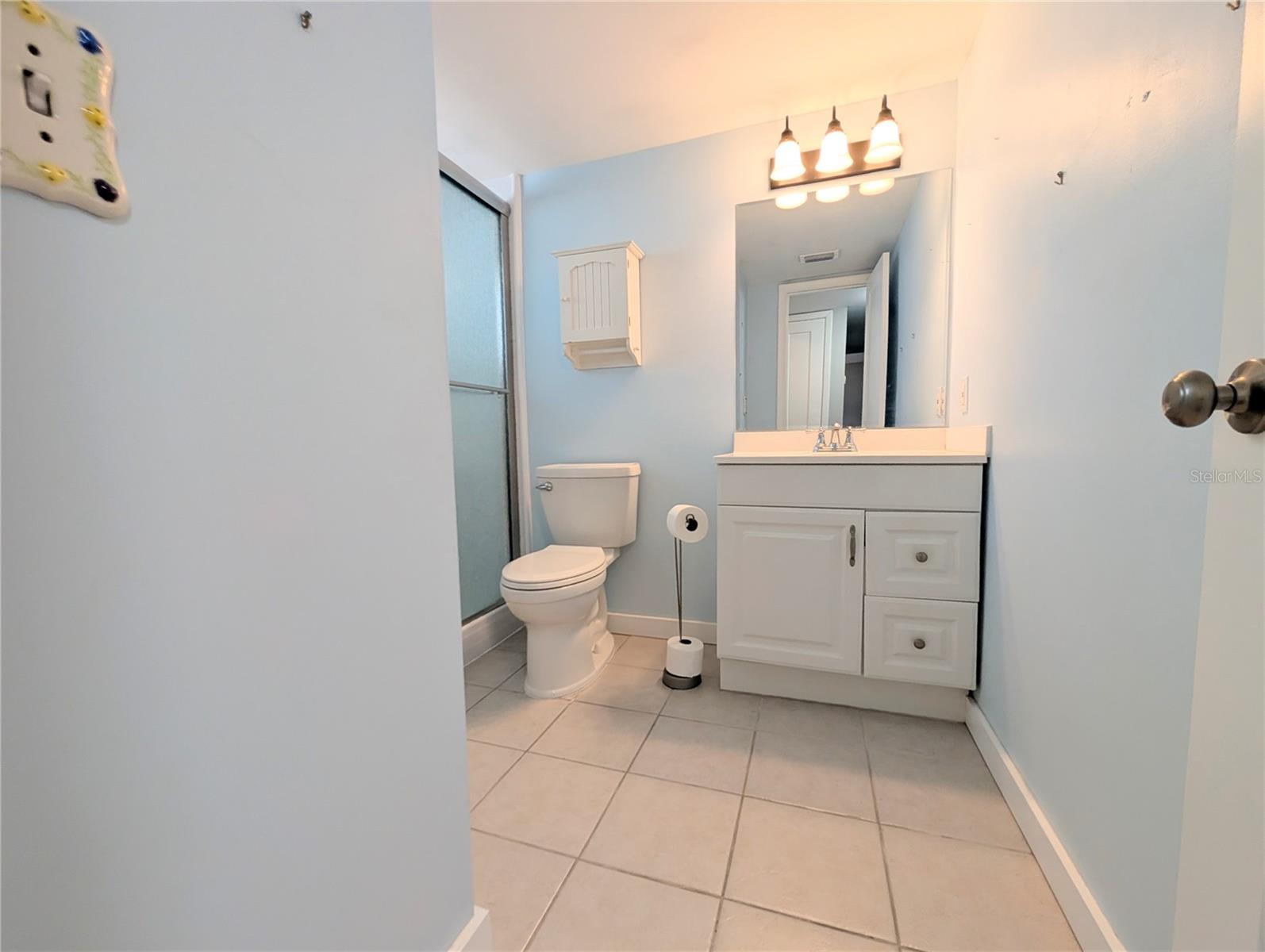 THE THIRD BAYSHORE - Residential