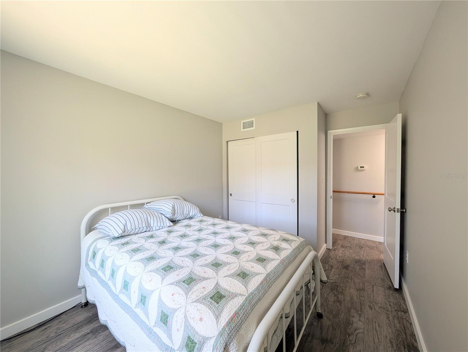 THE THIRD BAYSHORE - Residential