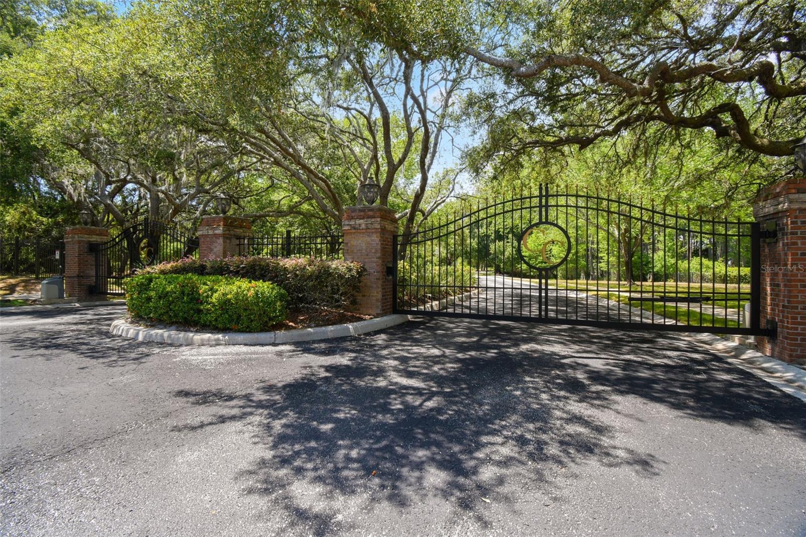 COUNCIL CREST - Residential