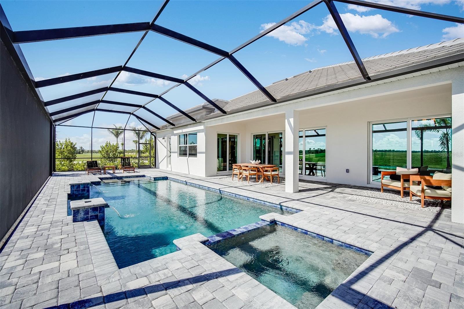 CALUSA COUNTRY CLUB - Residential
