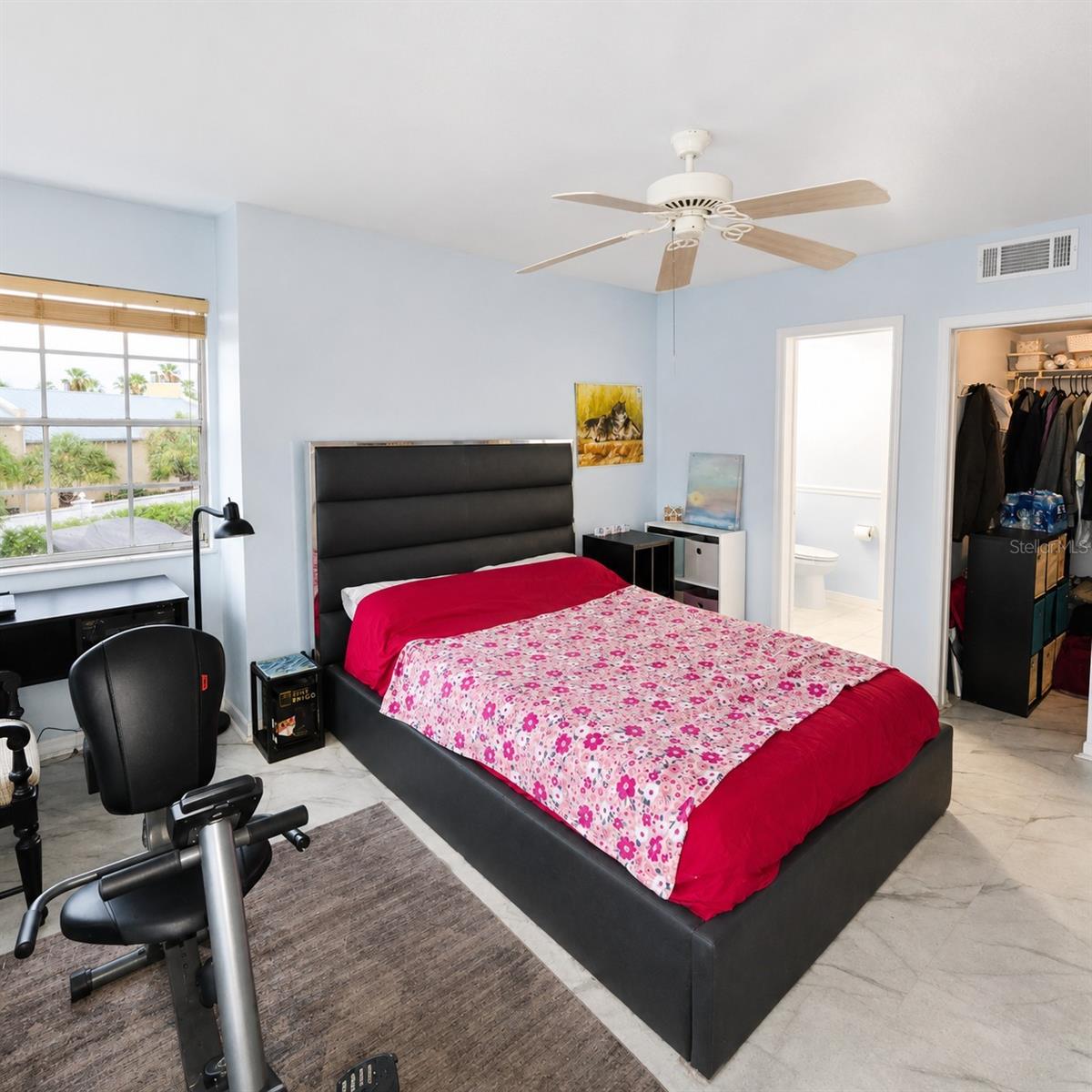 STONES THROW CONDO - Residential Lease
