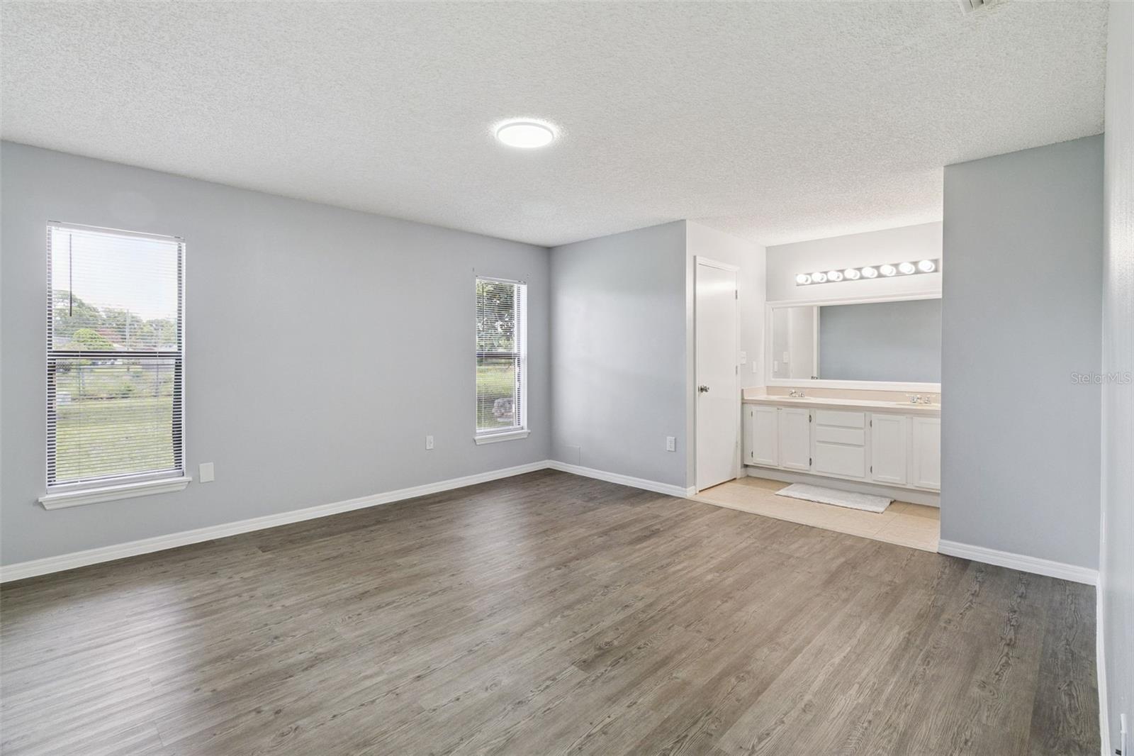 PORT MALABAR UNIT 08 - Residential