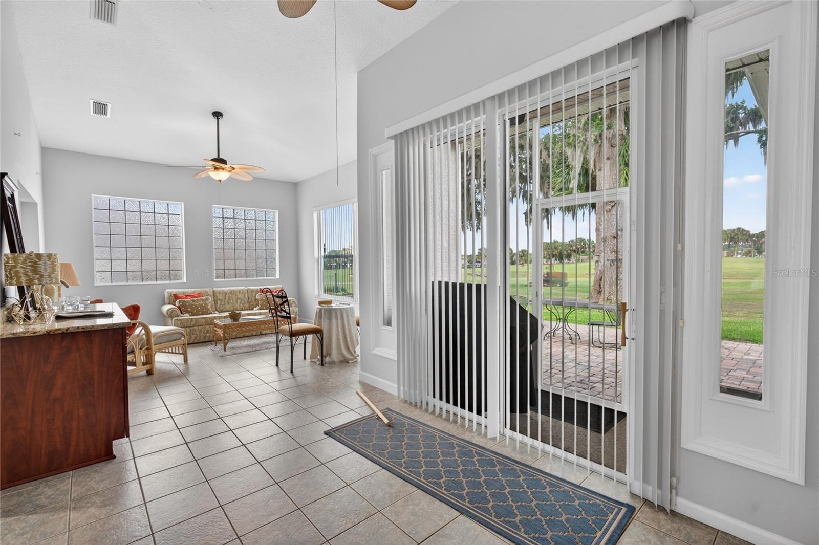 OCALA PALMS UN VI - Residential