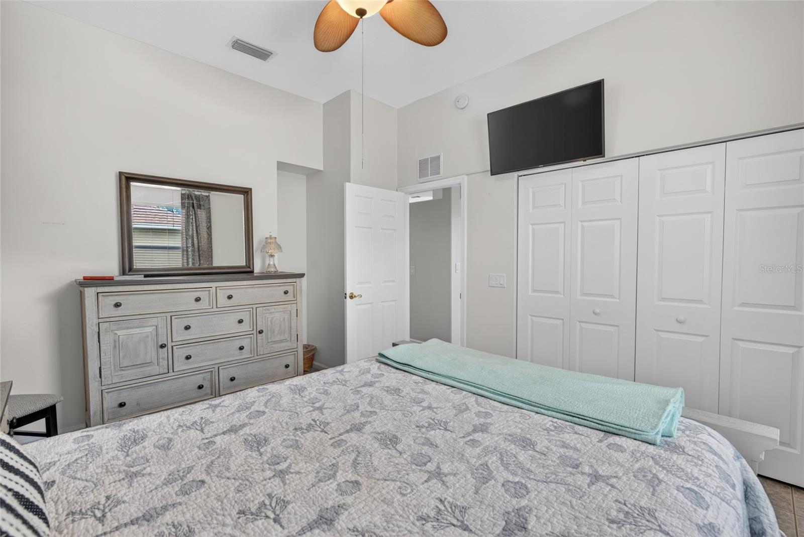 OCALA PALMS UN VI - Residential