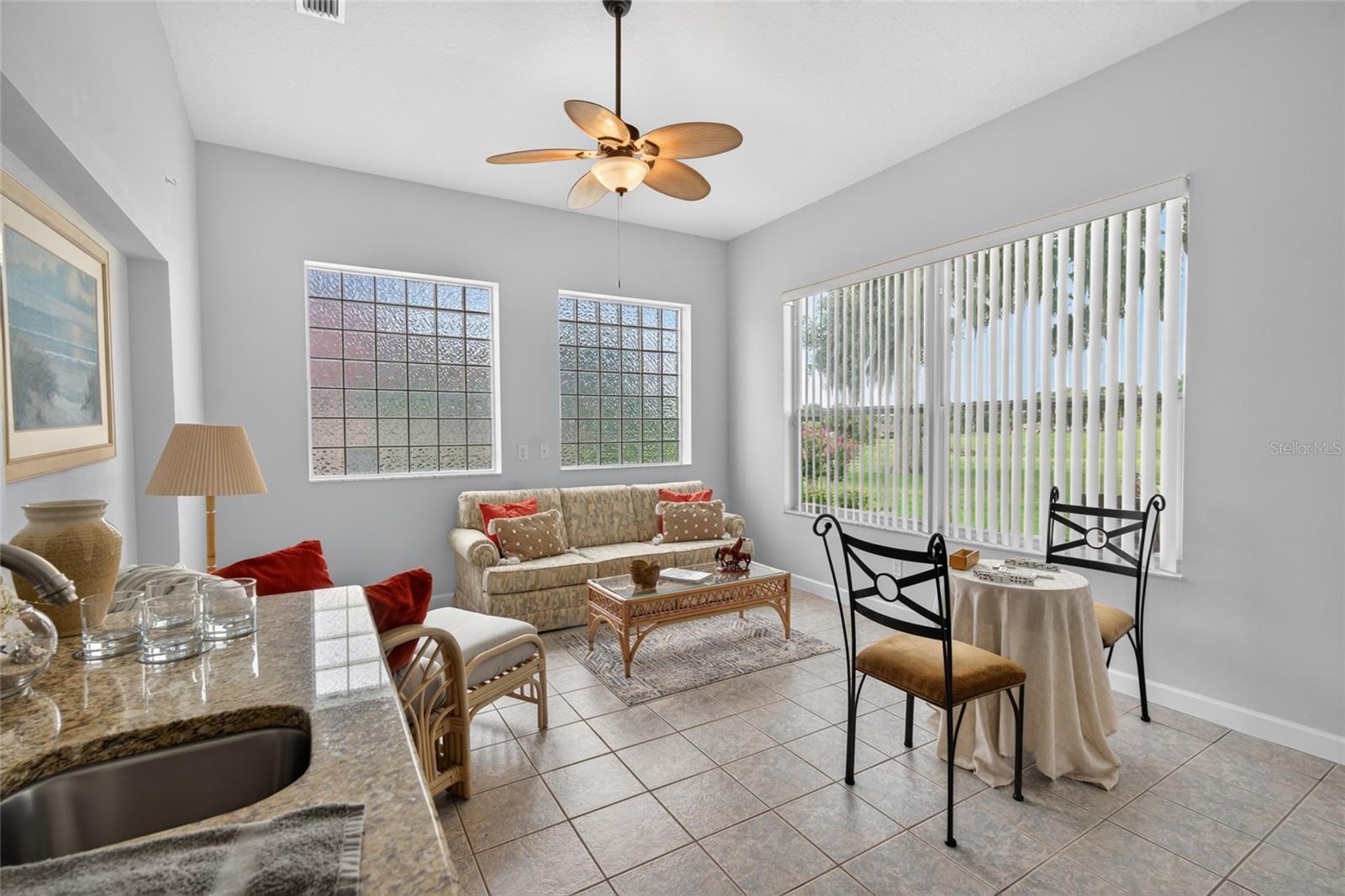 OCALA PALMS UN VI - Residential