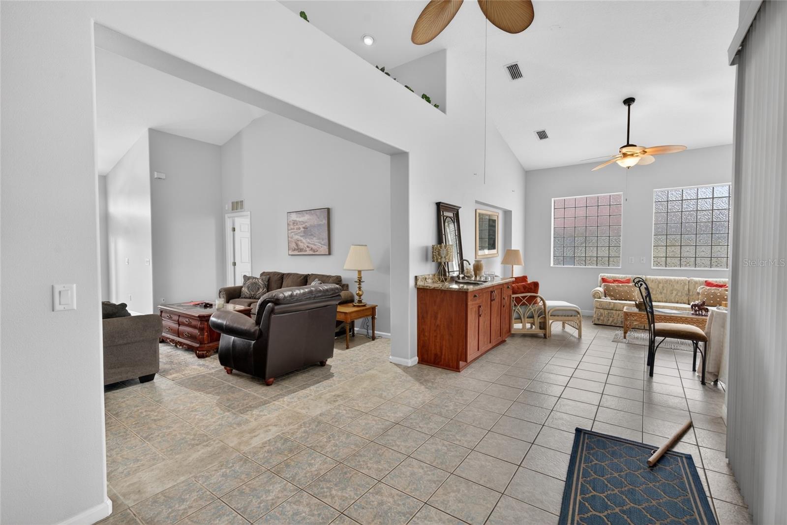 OCALA PALMS UN VI - Residential