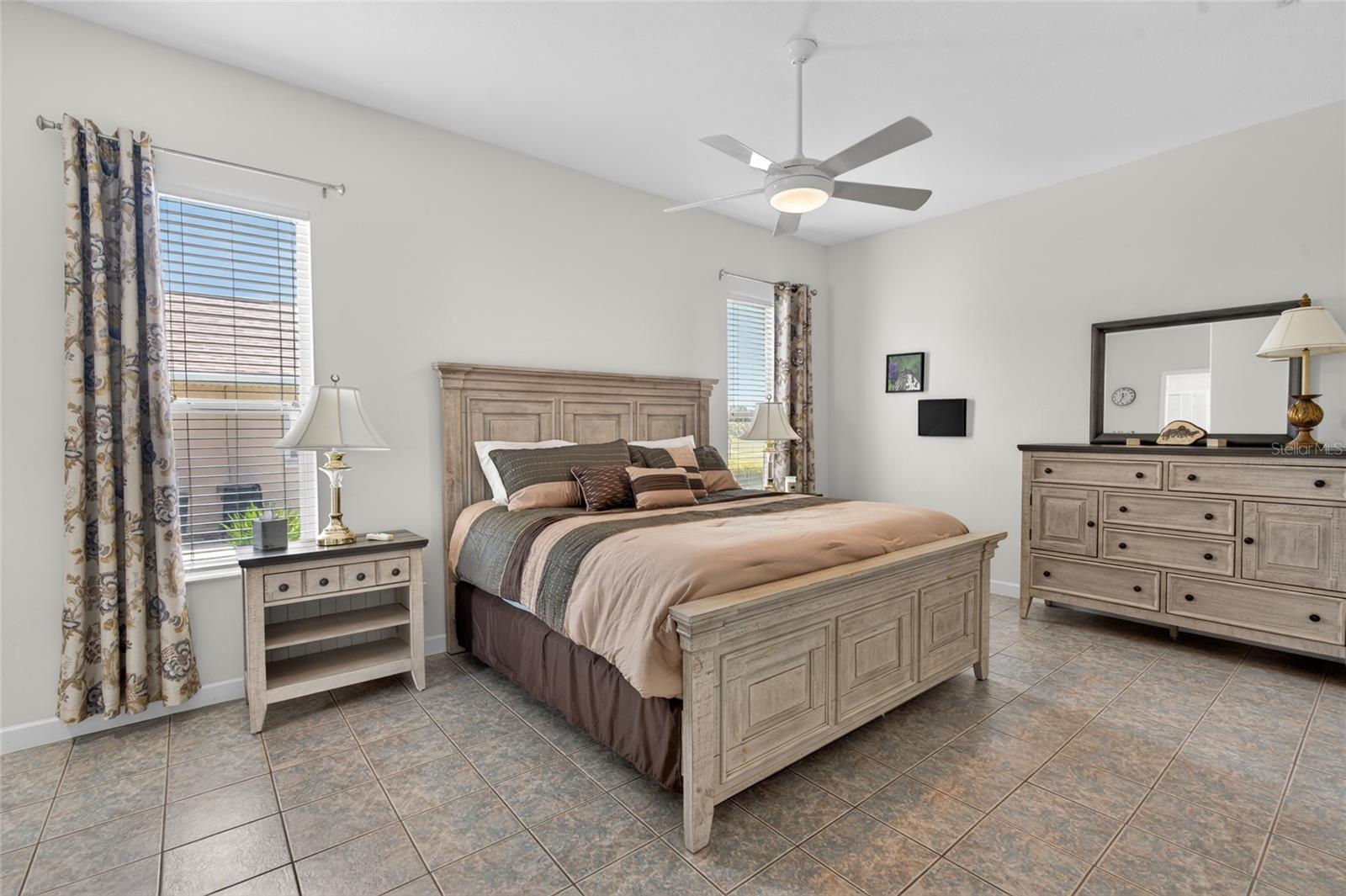OCALA PALMS UN VI - Residential