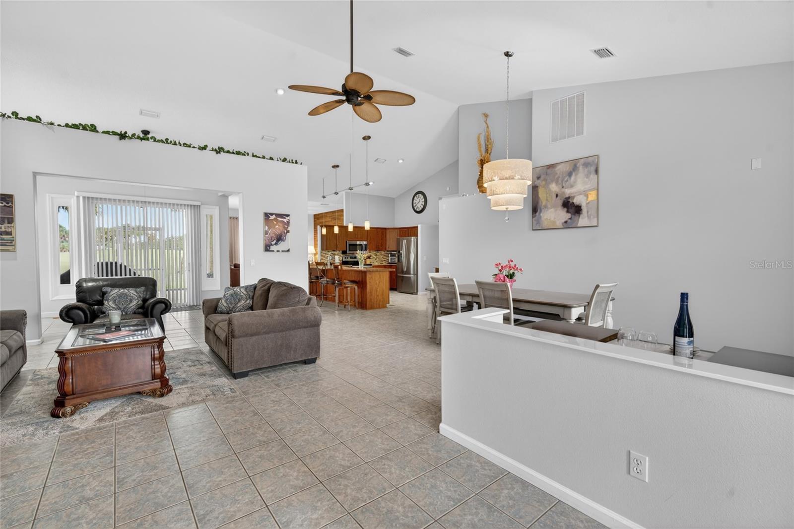 OCALA PALMS UN VI - Residential
