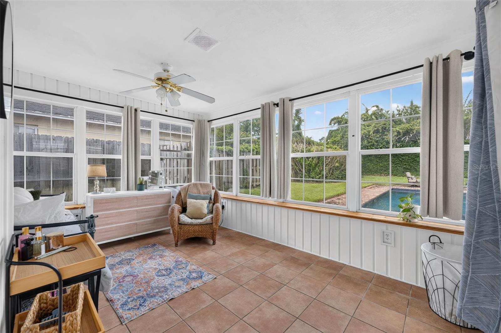 DIXIE TERRACE - Residential