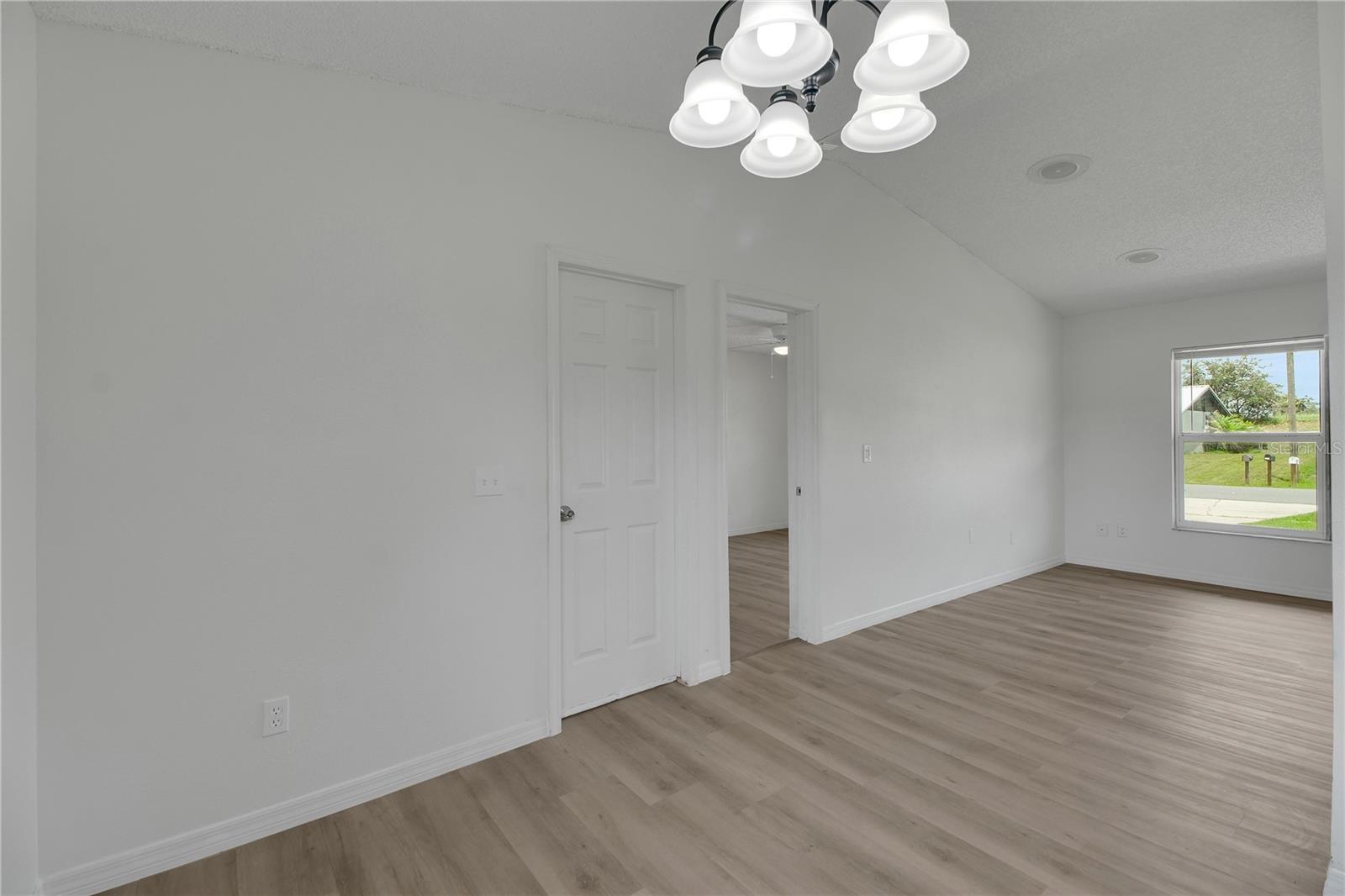LADY LAKE PADGETT ESTATES SUB - Residential