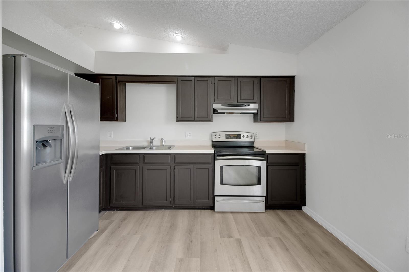 LADY LAKE PADGETT ESTATES SUB - Residential
