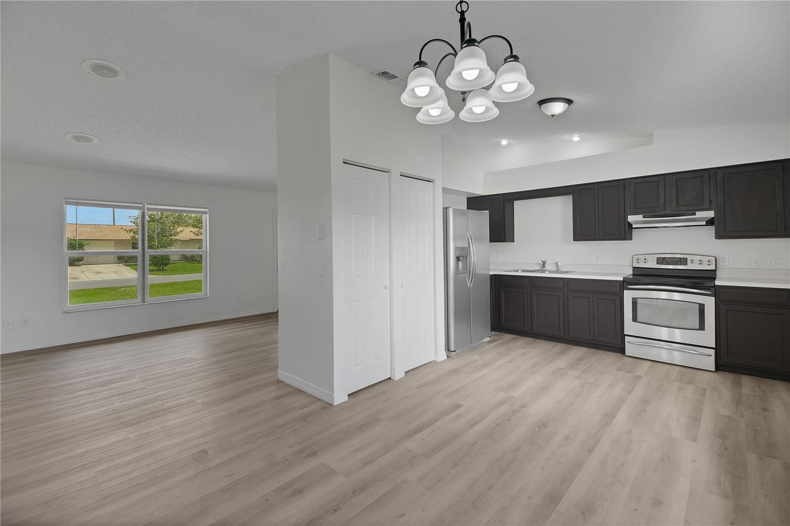 LADY LAKE PADGETT ESTATES SUB - Residential