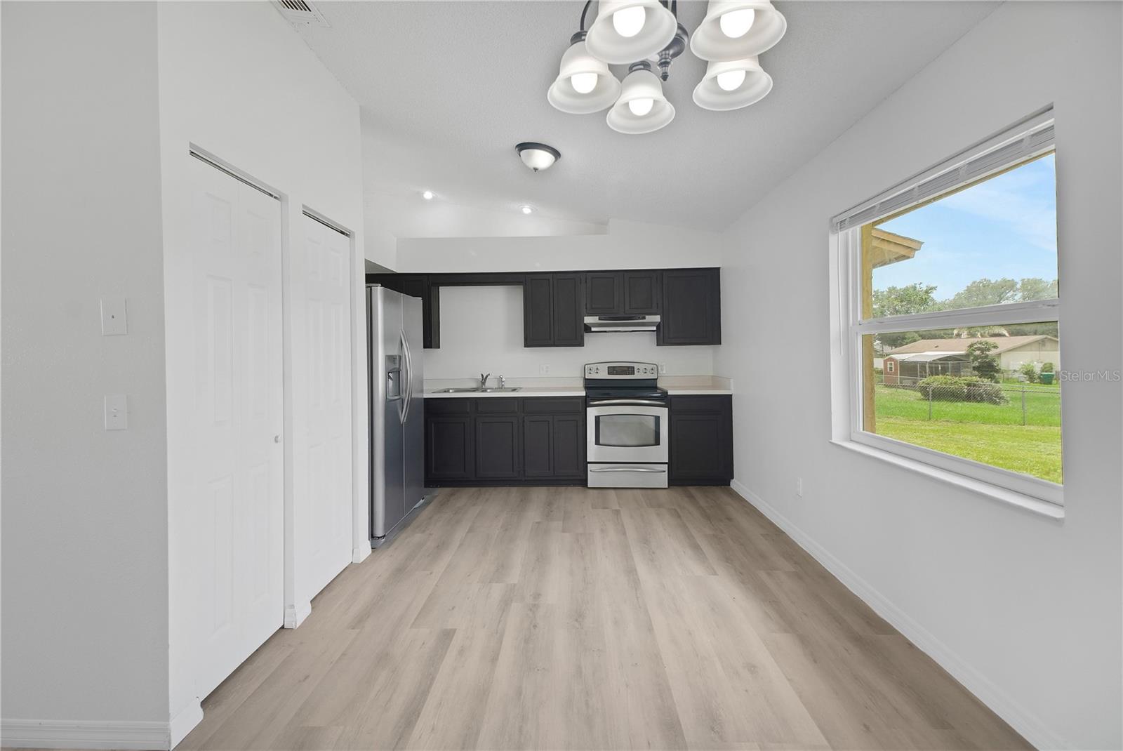 LADY LAKE PADGETT ESTATES SUB - Residential