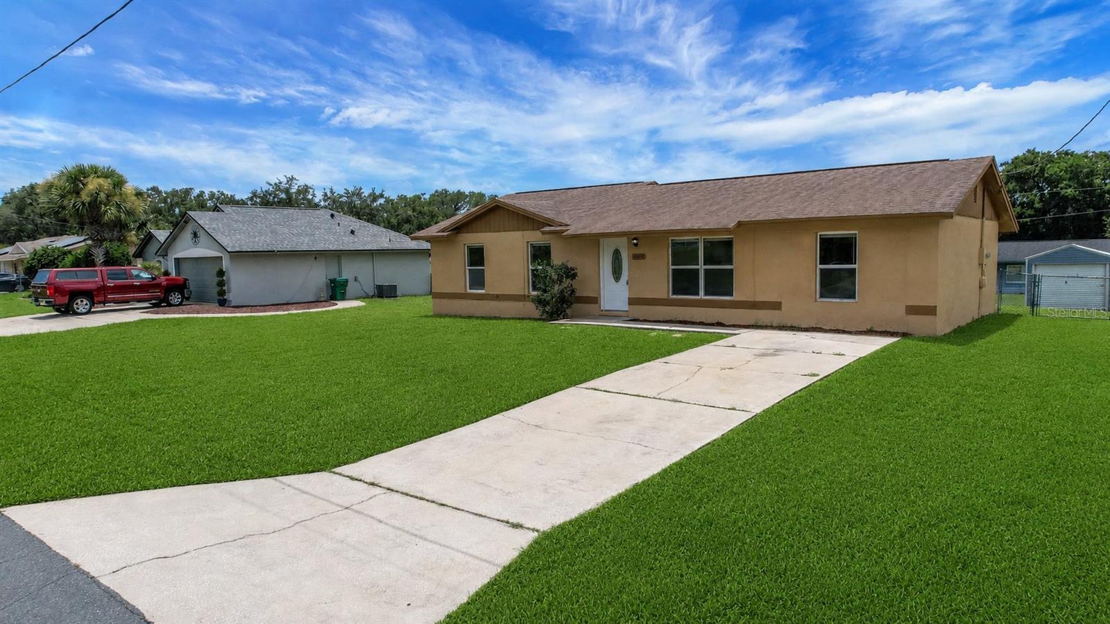 LADY LAKE PADGETT ESTATES SUB - Residential