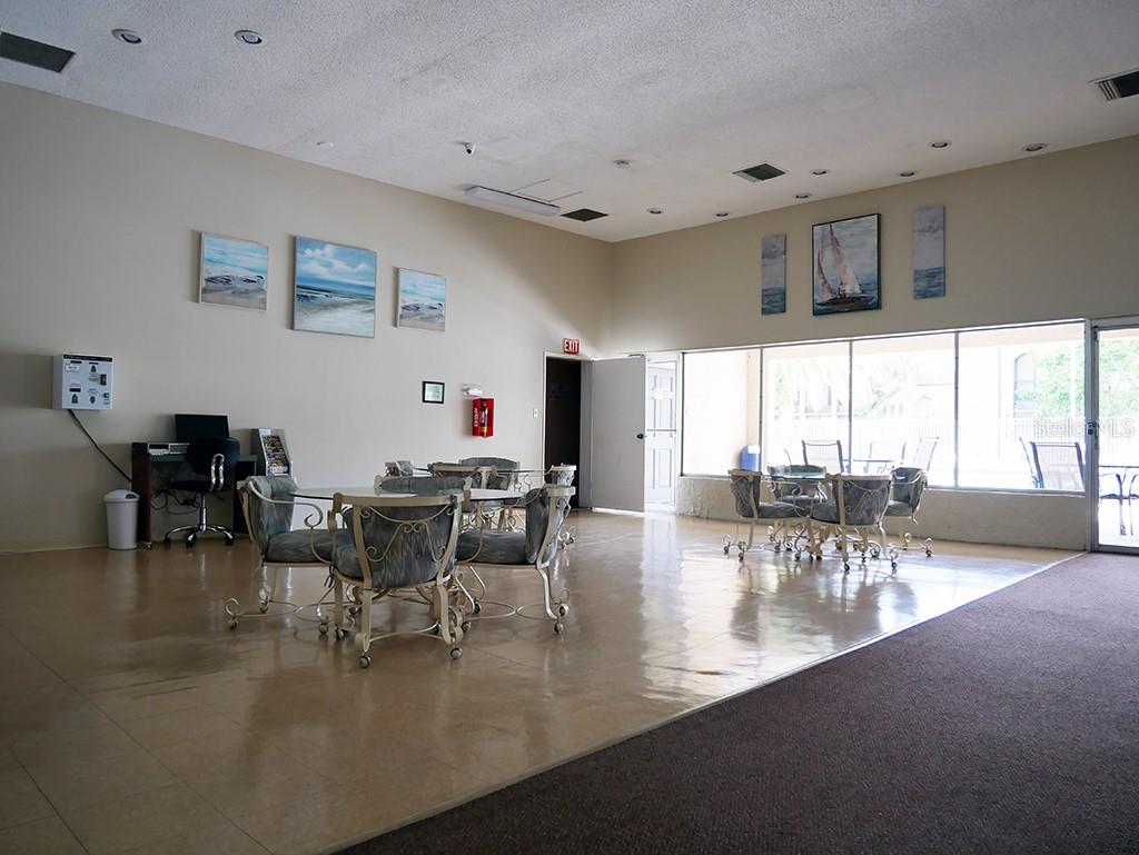 BOULEVARD CLUB THE CONDO - Residential