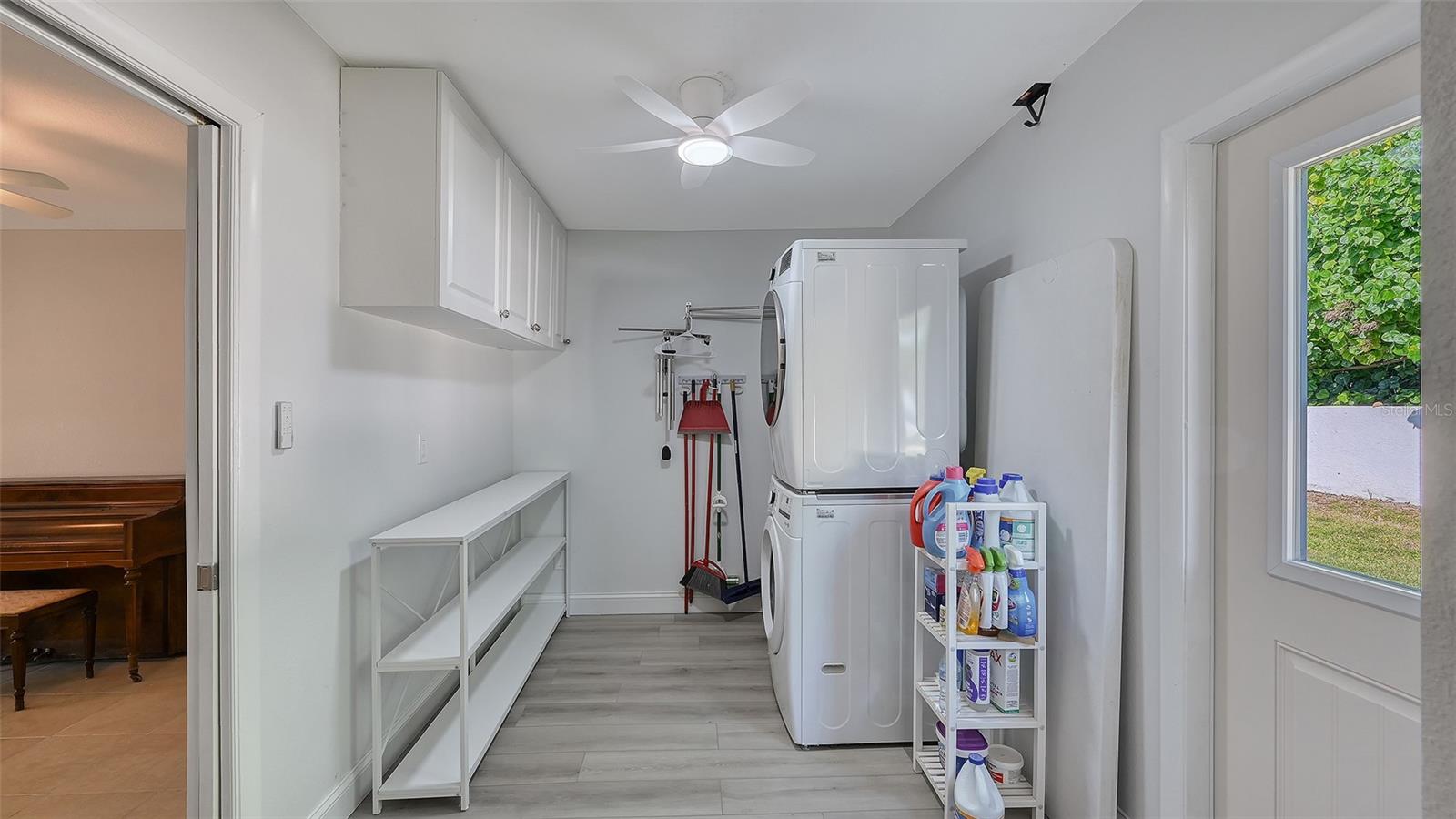WINDWARD BAY AMD - Residential