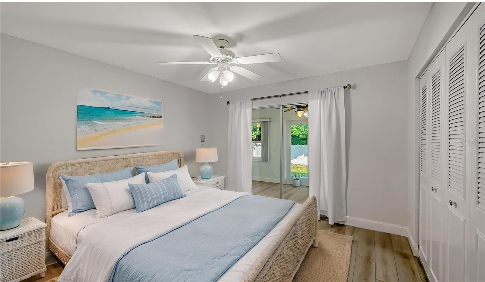 WINDWARD BAY AMD - Residential