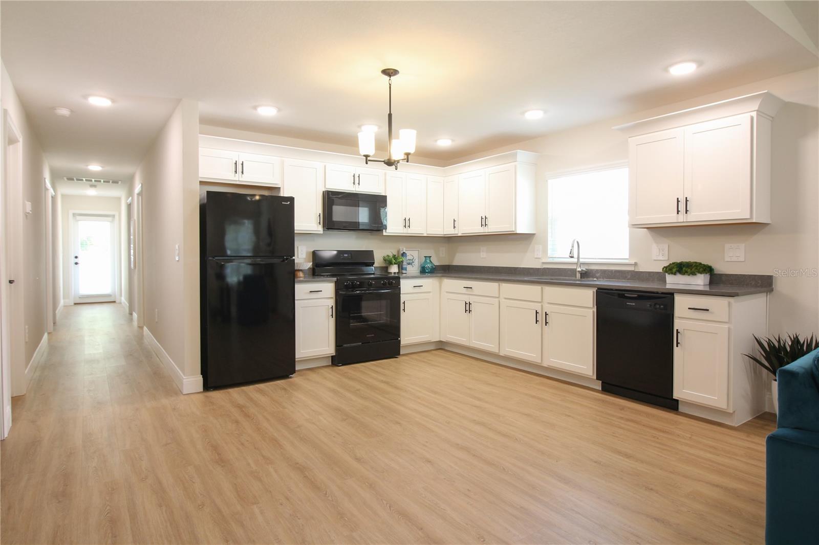 HARDINS SECOND ADD - Residential Lease