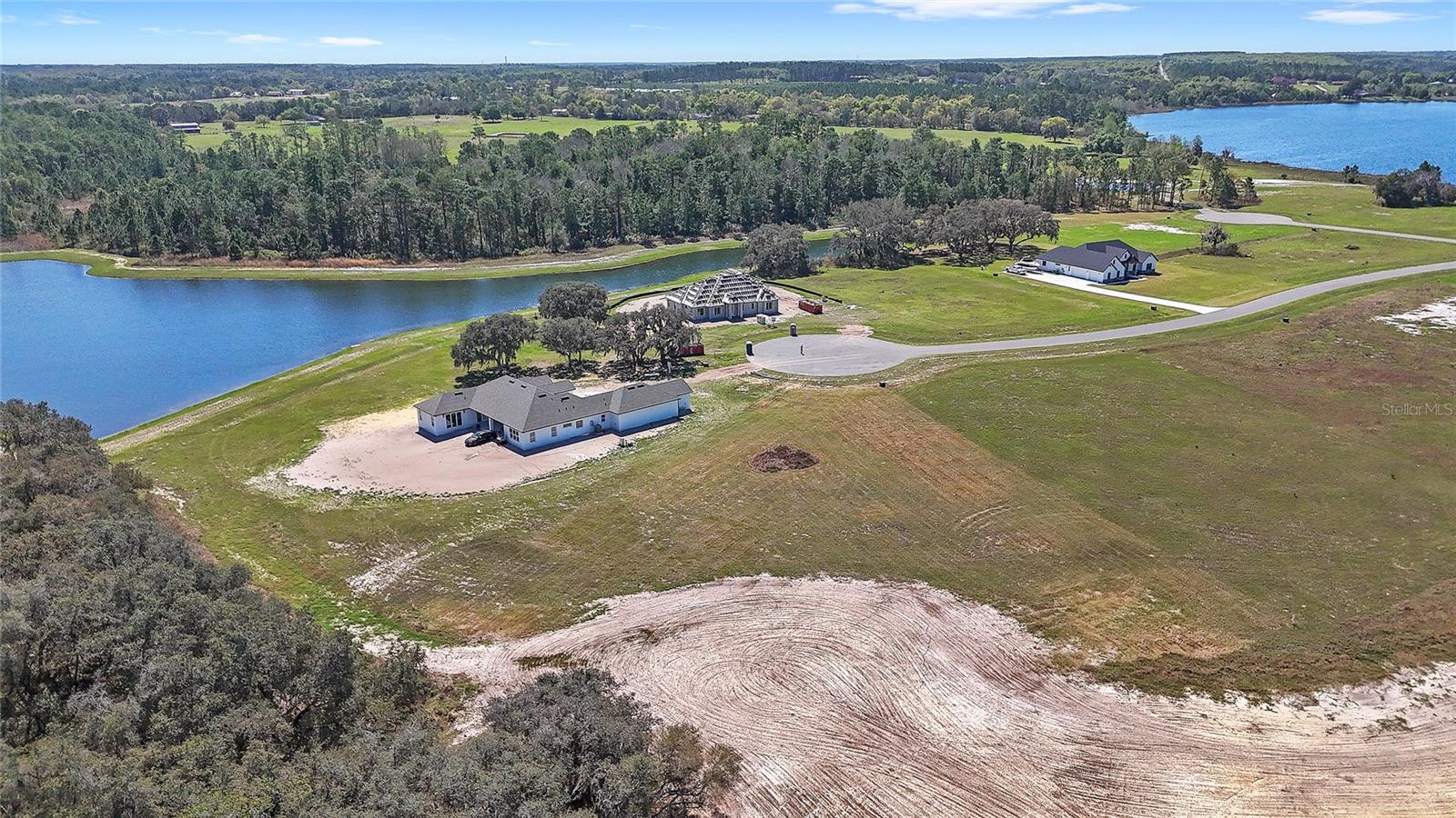 SHORELINE RANCH - Residential