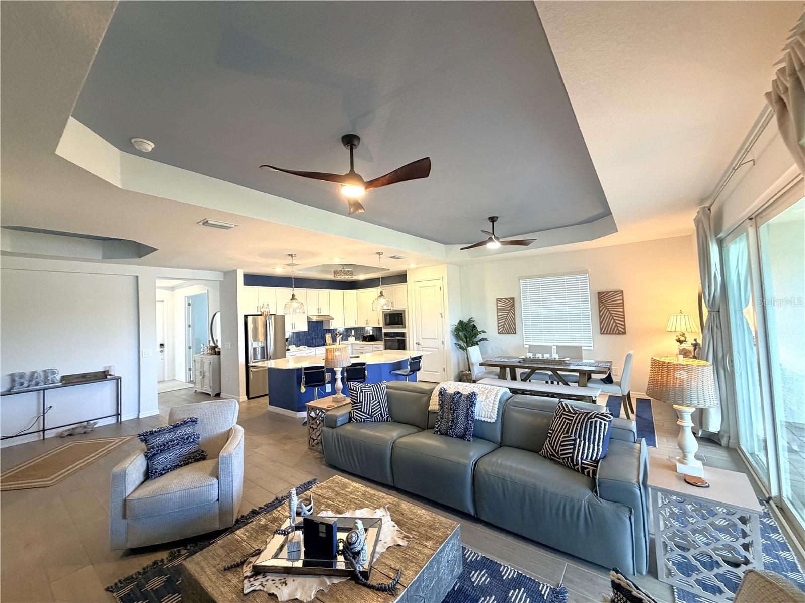 WELLEN  GOLF & COUNTRY CLUB - Residential Lease