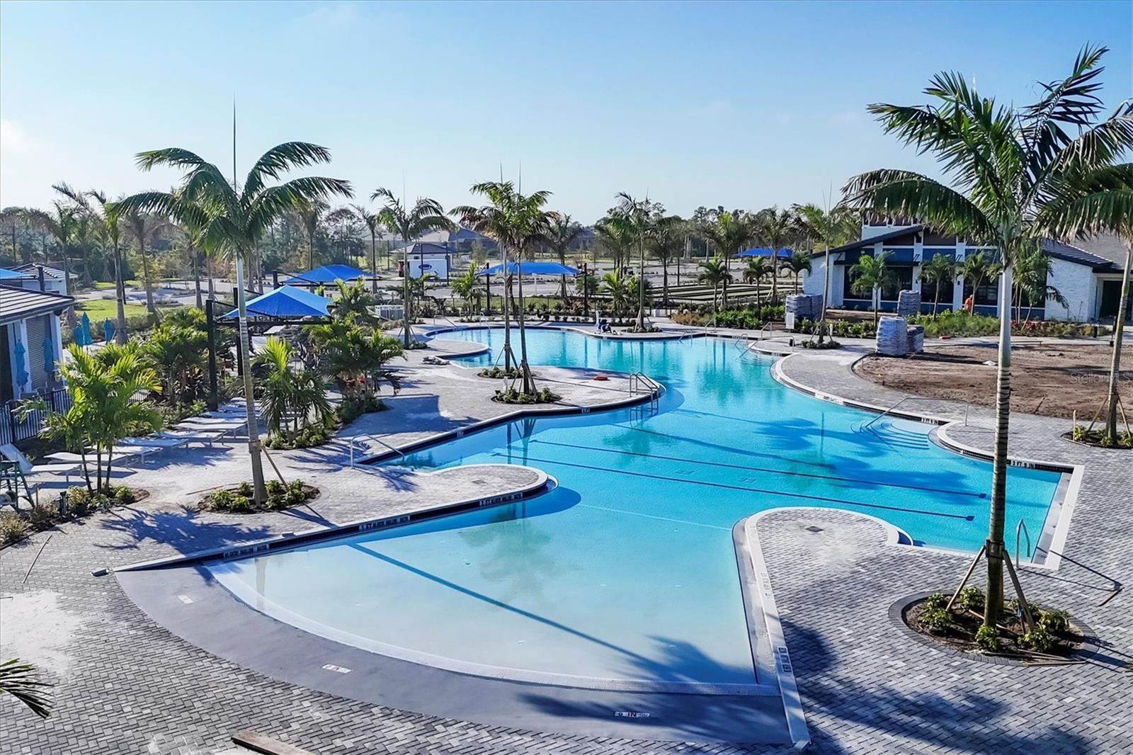 WELLEN  GOLF & COUNTRY CLUB - Residential Lease