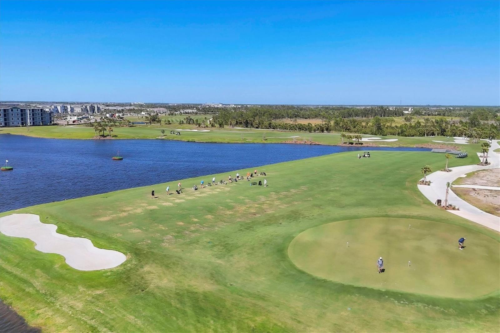 WELLEN  GOLF & COUNTRY CLUB - Residential Lease