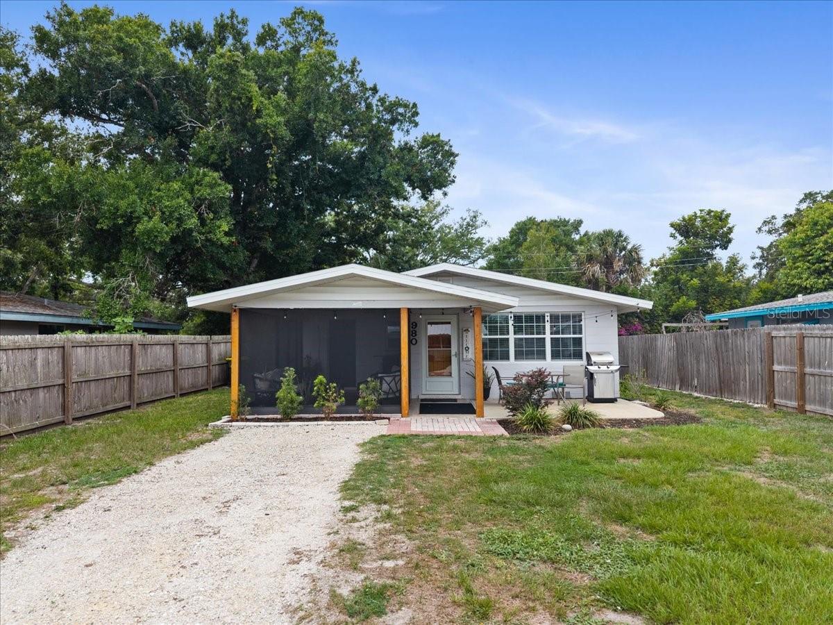 ROBIN HOOD WOODS - Residential