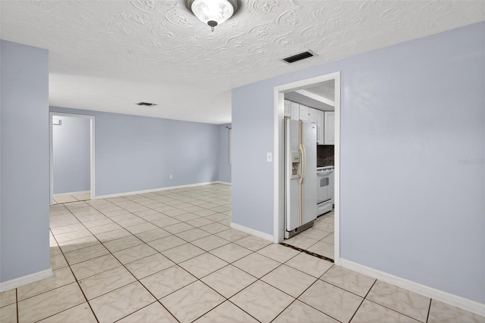 ALOHA GARDENS - Residential