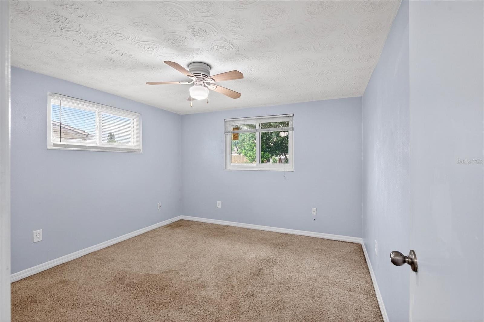 ALOHA GARDENS - Residential