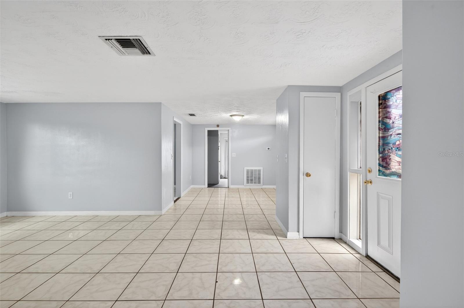 ALOHA GARDENS - Residential