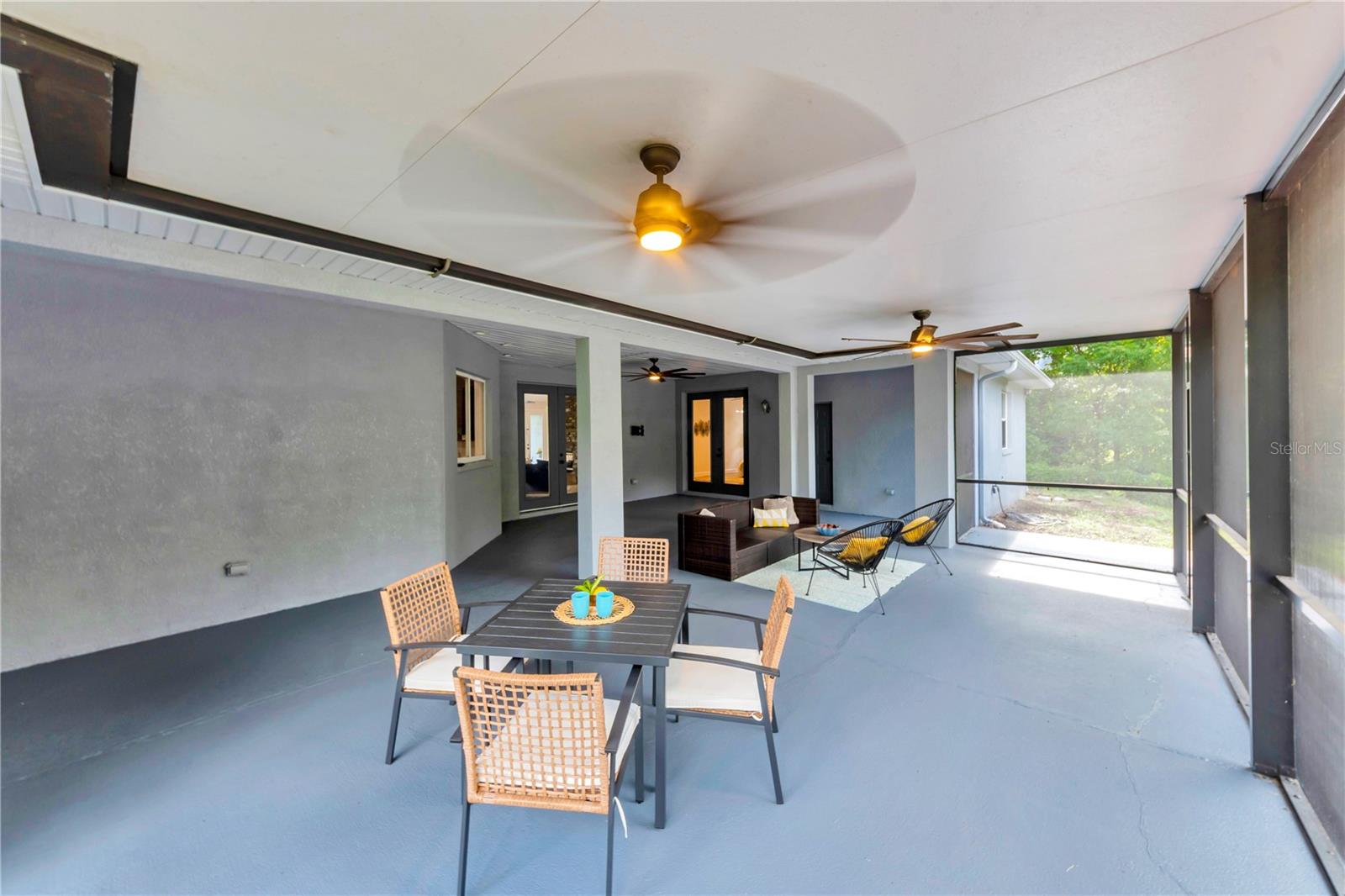 GRANDEUR - Residential
