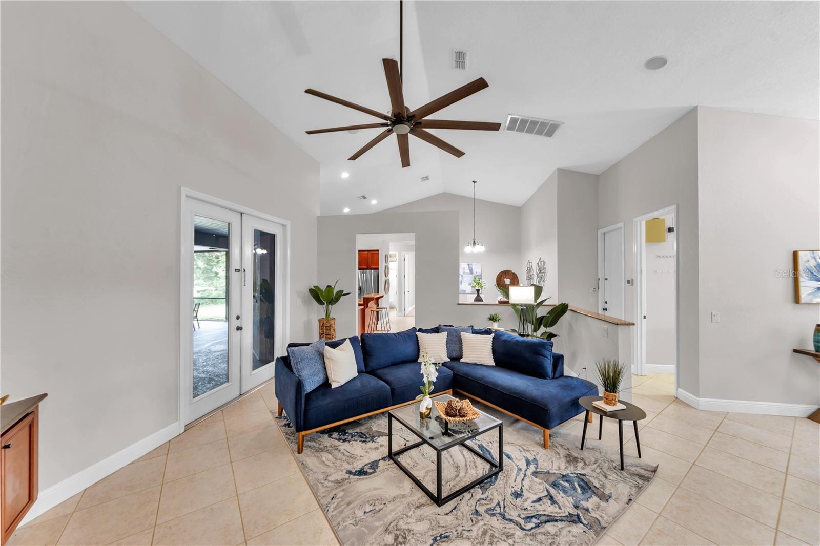 GRANDEUR - Residential