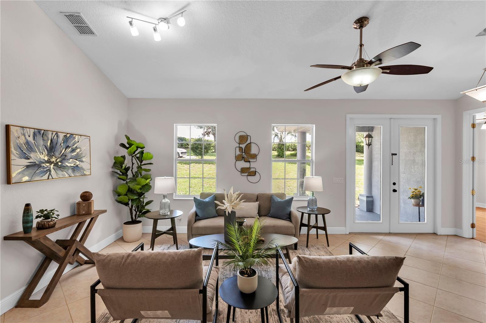 GRANDEUR - Residential