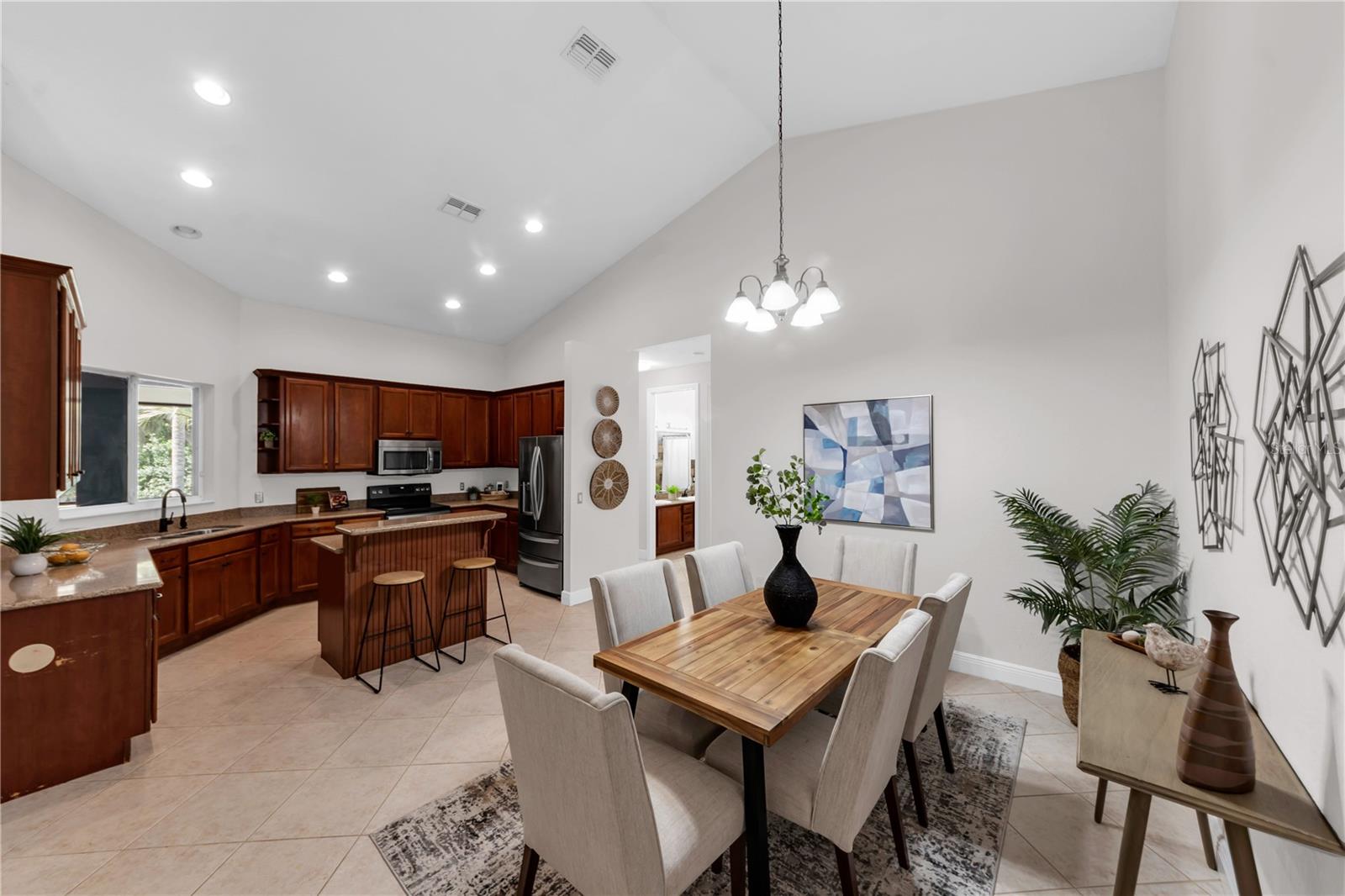 GRANDEUR - Residential