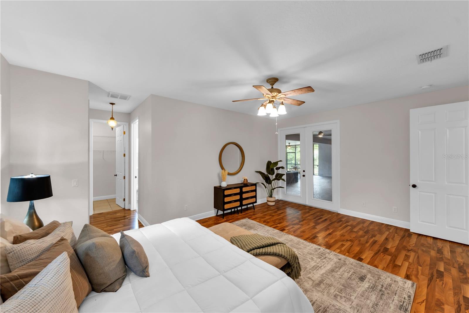 GRANDEUR - Residential