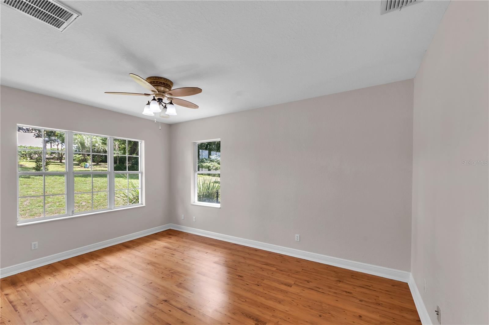 GRANDEUR - Residential