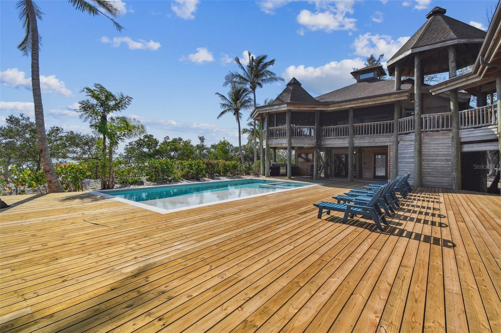 JEWFISH KEY - Residential