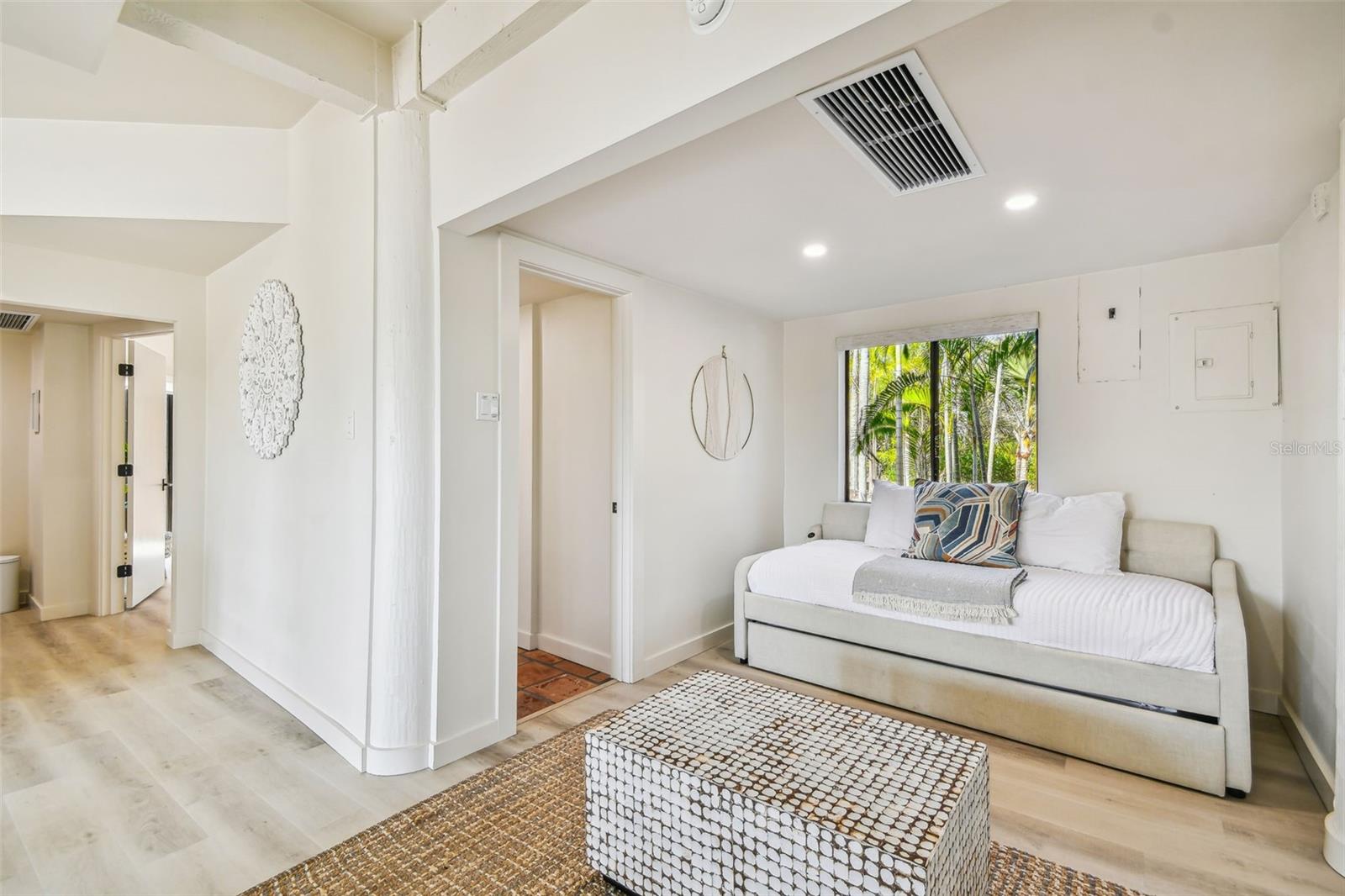 JEWFISH KEY - Residential