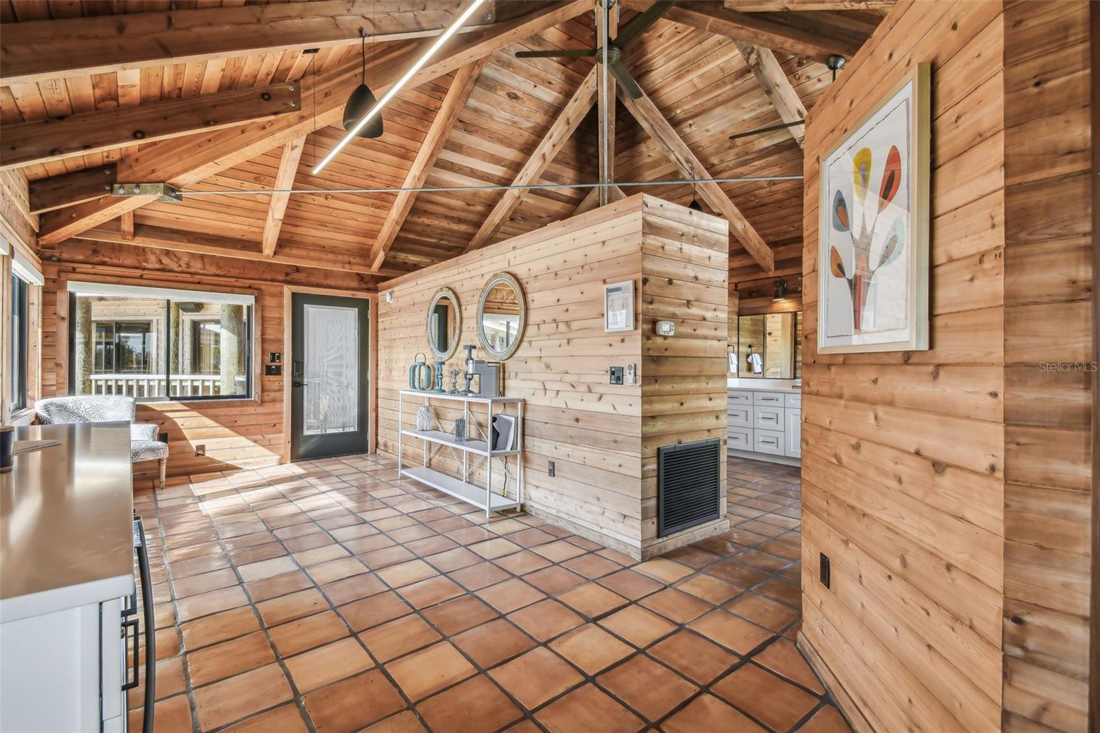 JEWFISH KEY - Residential