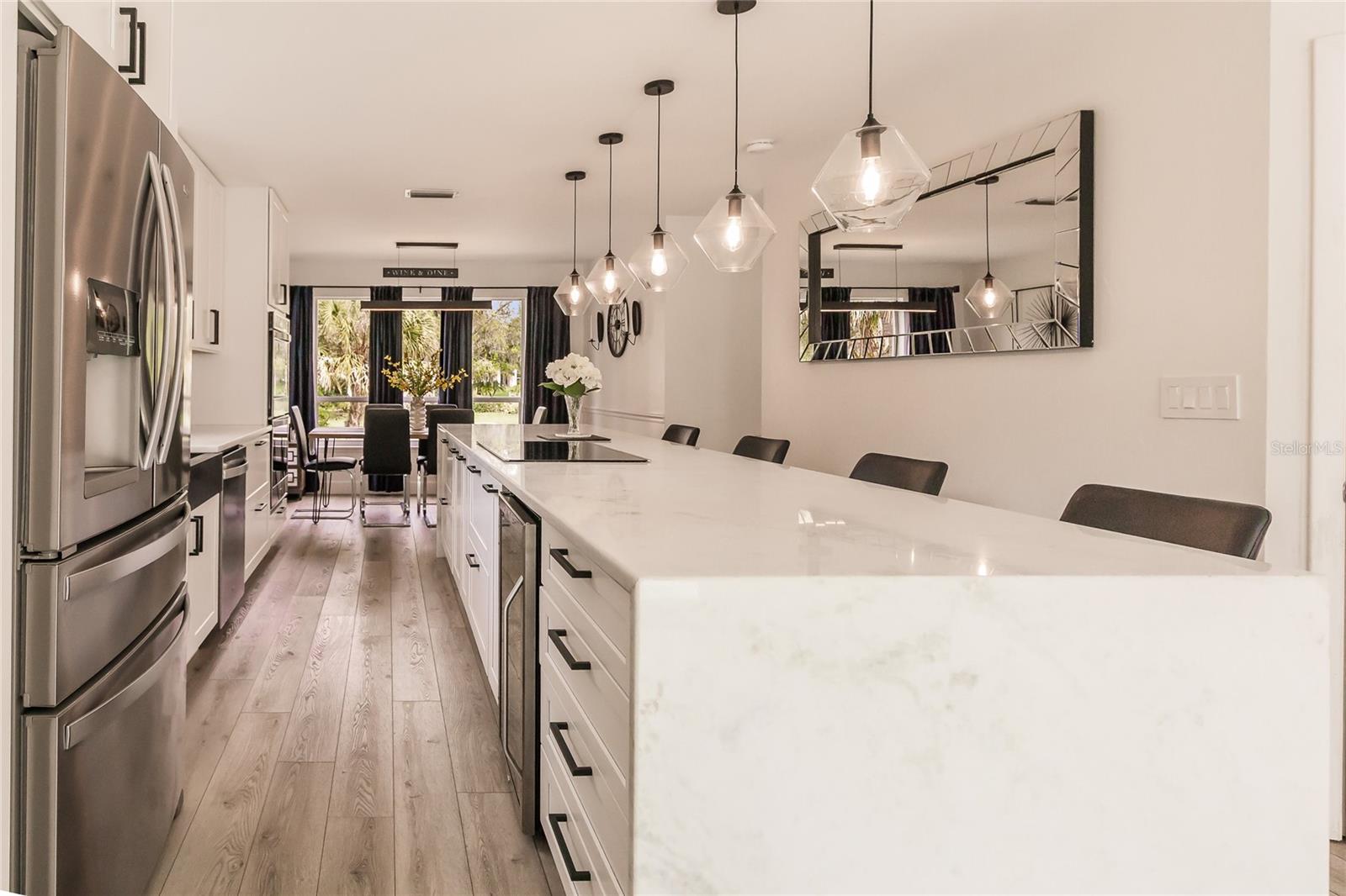 FIRETHORNE LAKES - Residential