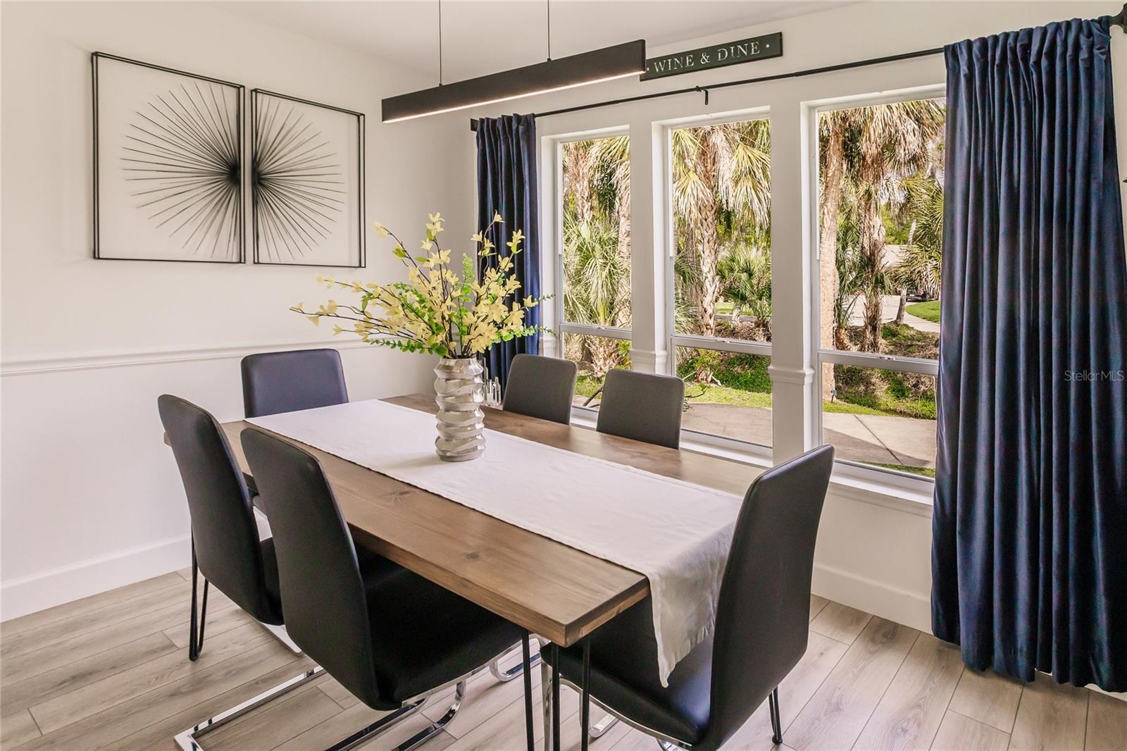 FIRETHORNE LAKES - Residential