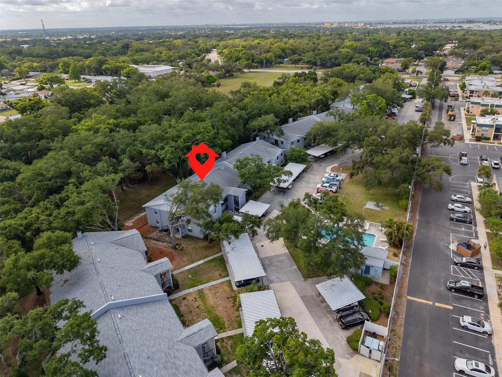 OAKS OF SEMINOLE CONDO - Residential
