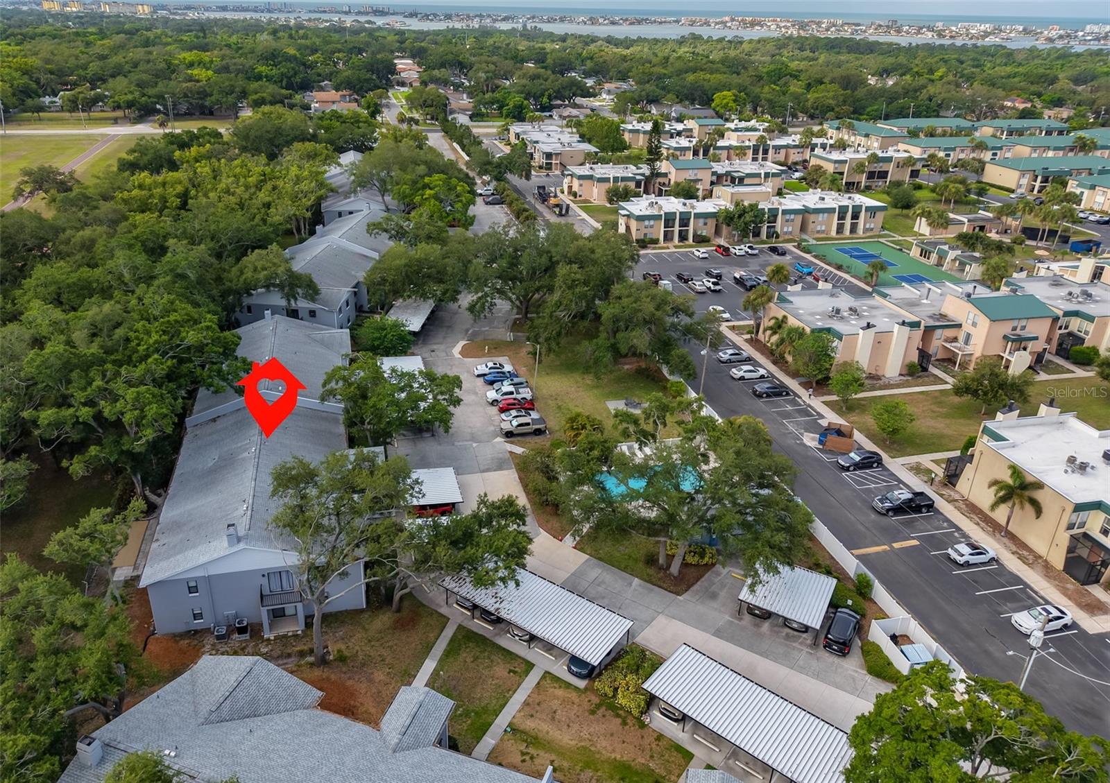 OAKS OF SEMINOLE CONDO - Residential